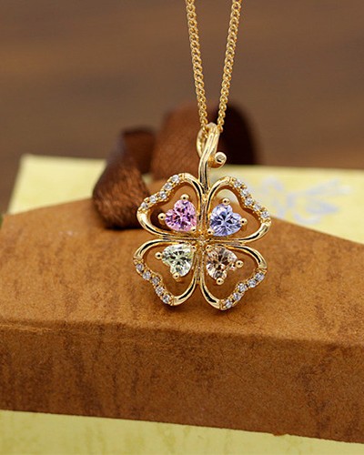 گردنبند رنگ ثابت